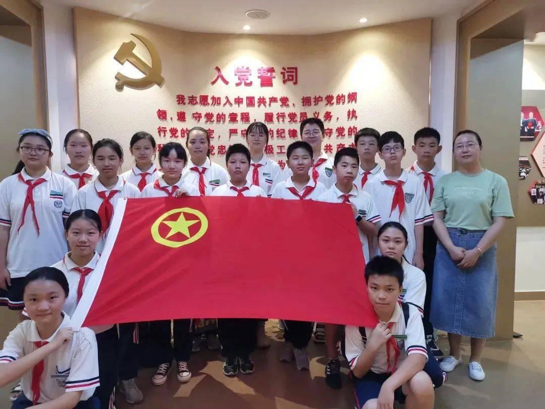 独家冷知识分享平台-花千骨中紫熏的过去是怎样的,过去白子画爱紫熏吗赋予你无限灵感